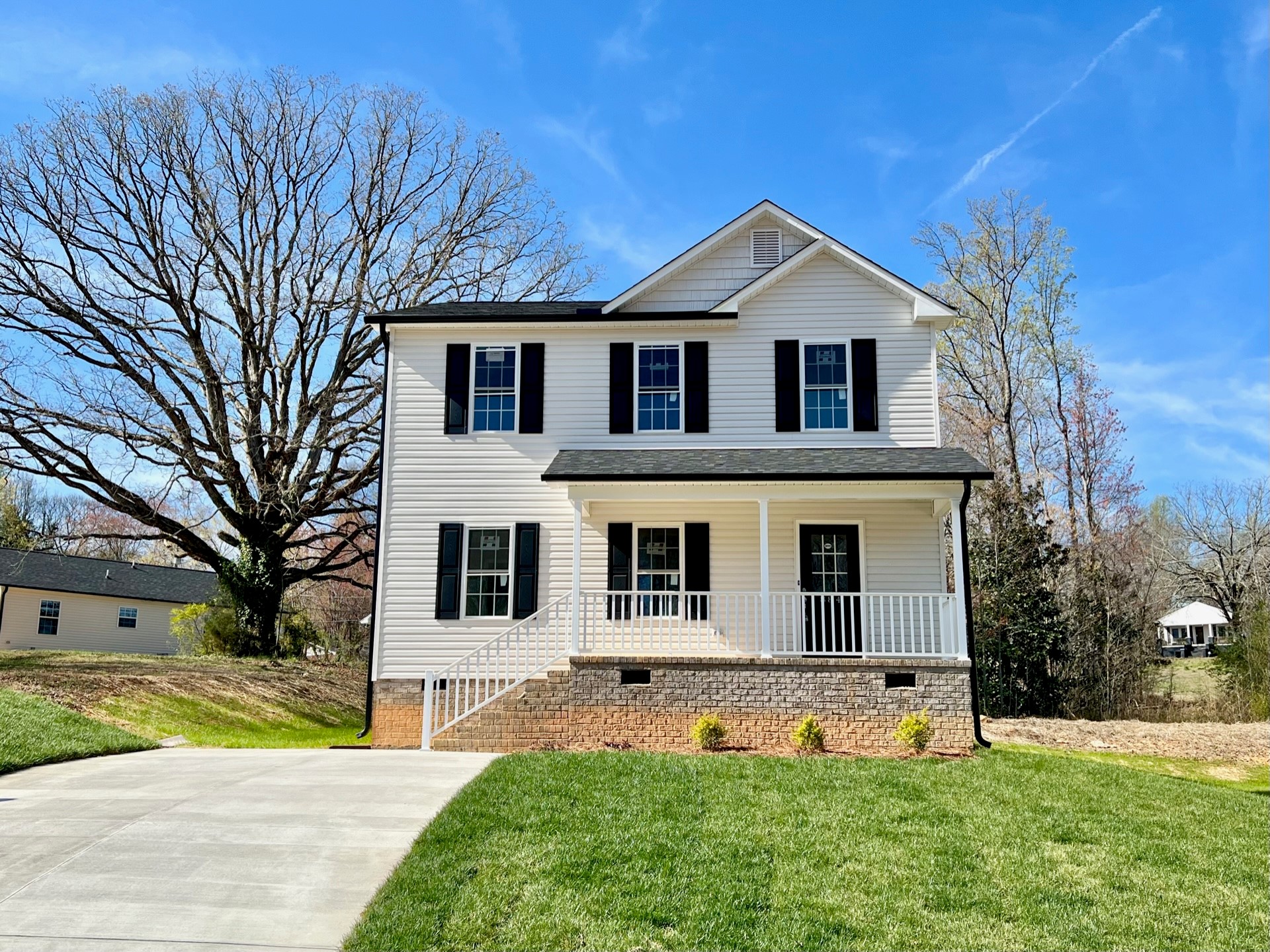 884 Berg Street, Asheboro