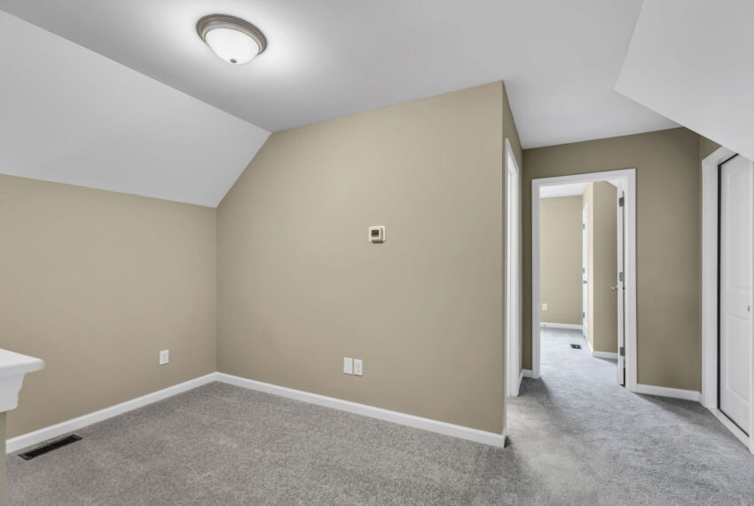 4717 Lord James Place-26