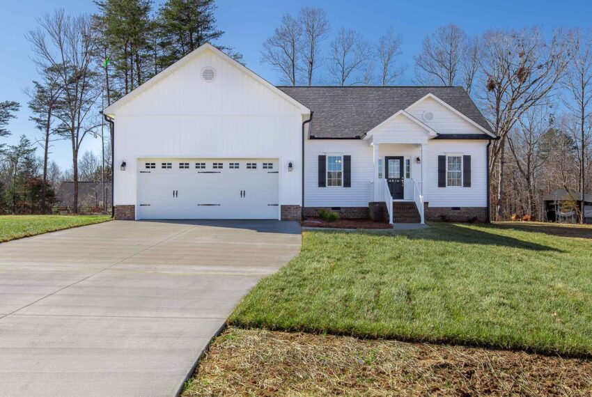 4816 Lord Andrew Pl-1