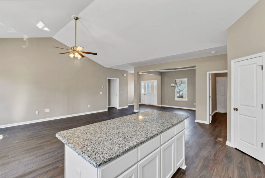 4816 Lord Andrew Pl-17