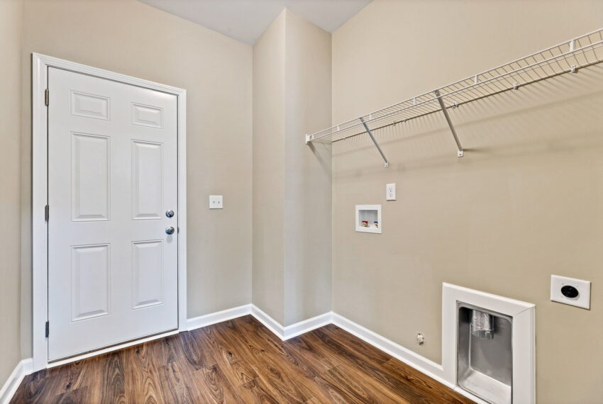 4816 Lord Andrew Pl-18