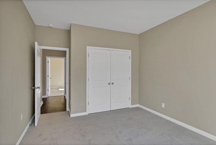 4816 Lord Andrew Pl-23