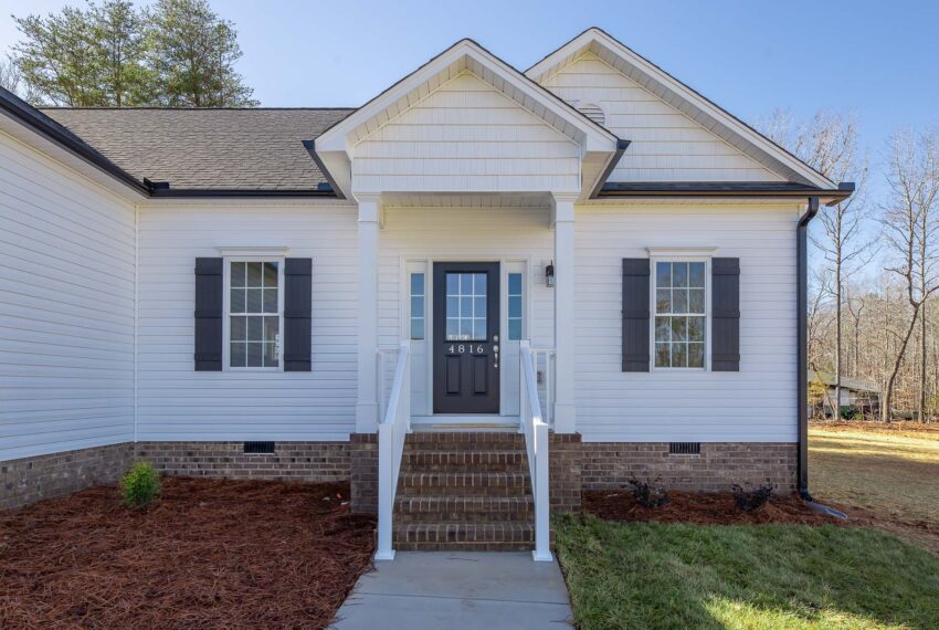 4816 Lord Andrew Pl-3