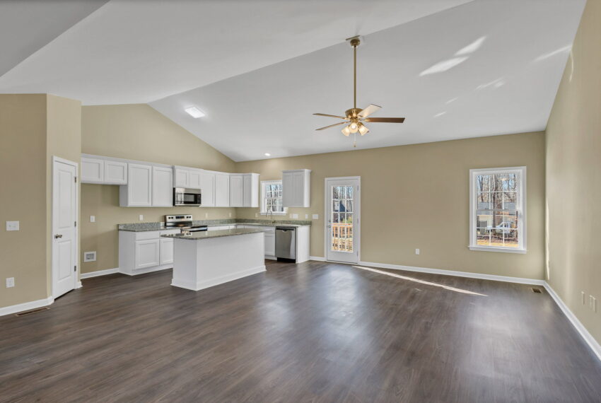 4816 Lord Andrew Pl-9