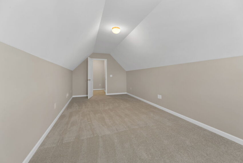 4820 Lord Andrew Place-35