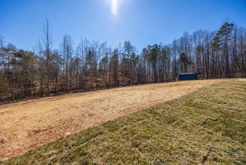 3076 Wesley Farm Lane-33