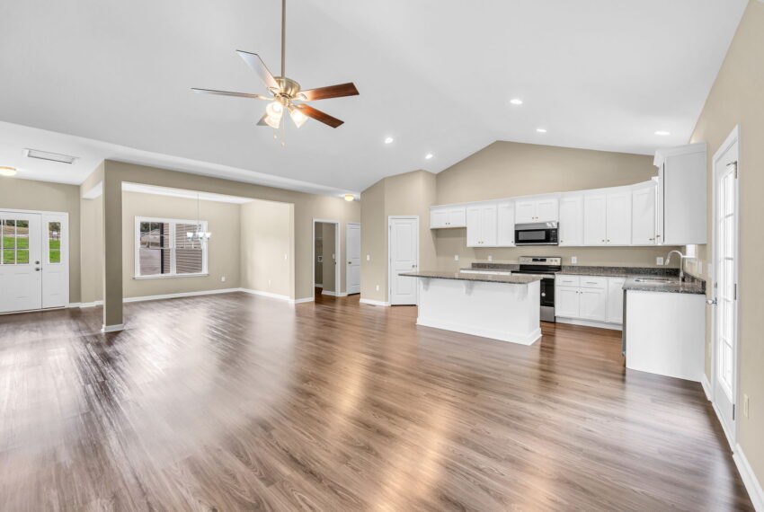 4721 Lord James Pl-108