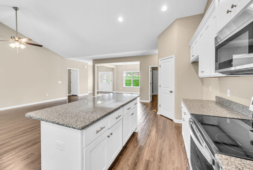 4721 Lord James Pl-111