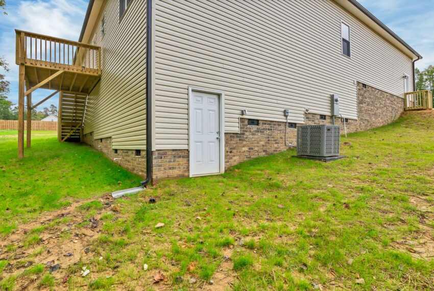 4721 Lord James Pl-125