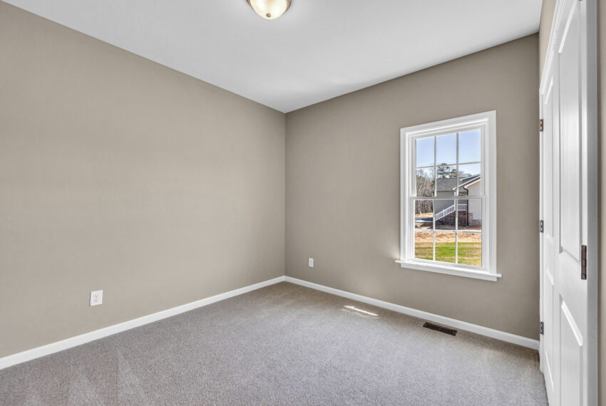 4712 Lord James Pl-18