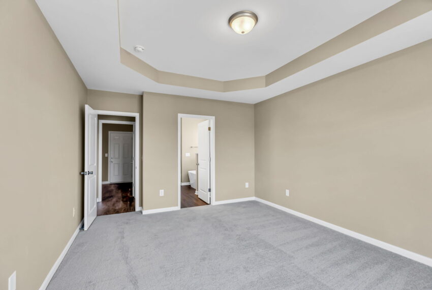 4825 Lord Andrews Place-18