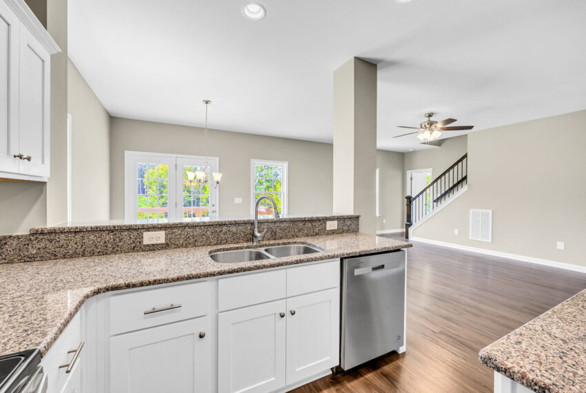 4724 Lord James Pl-111