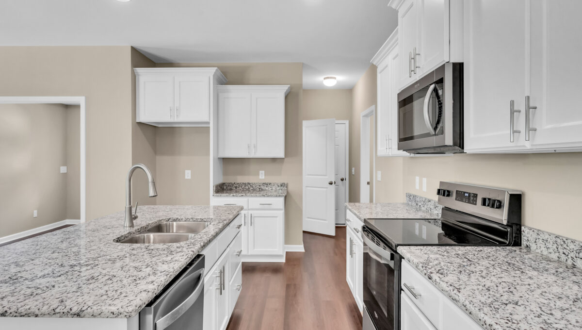 2869 Hearthwood Road-13