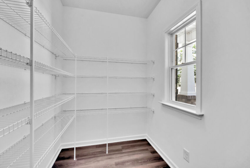 2869 Hearthwood Road-15