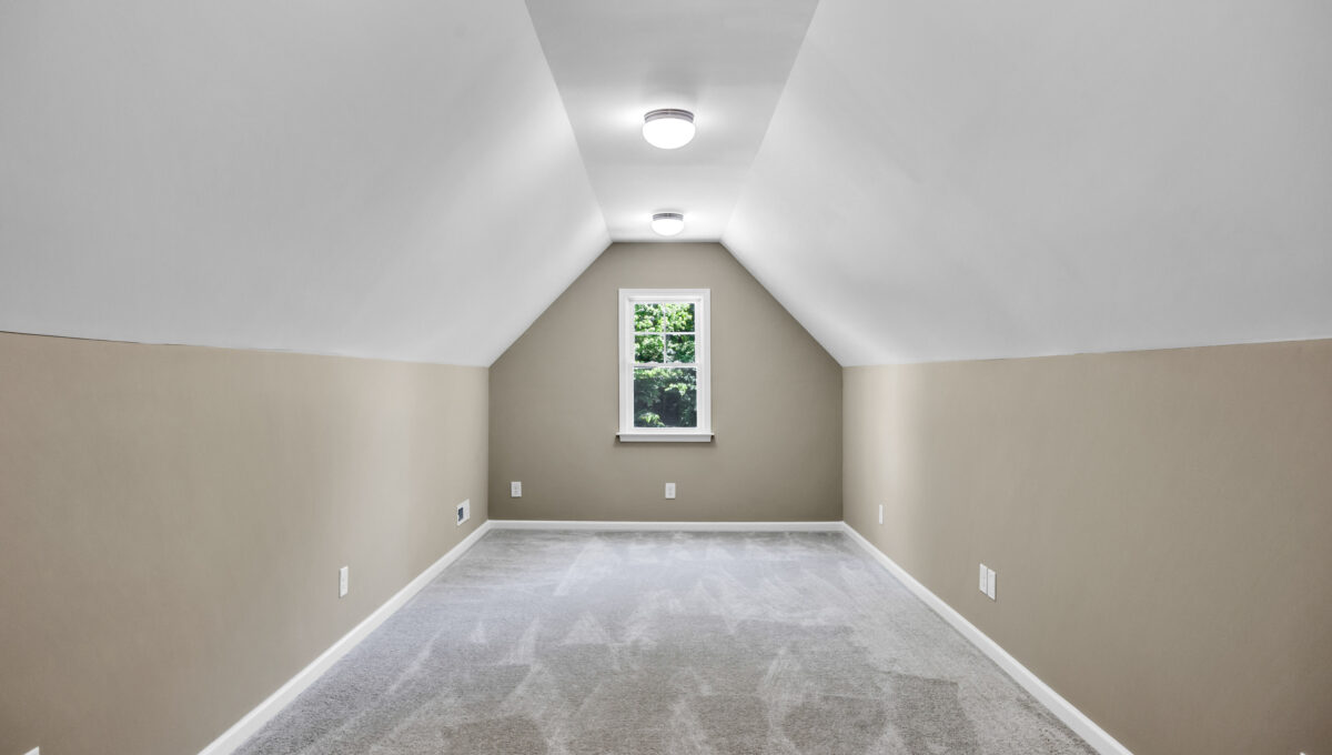 2869 Hearthwood Road-23