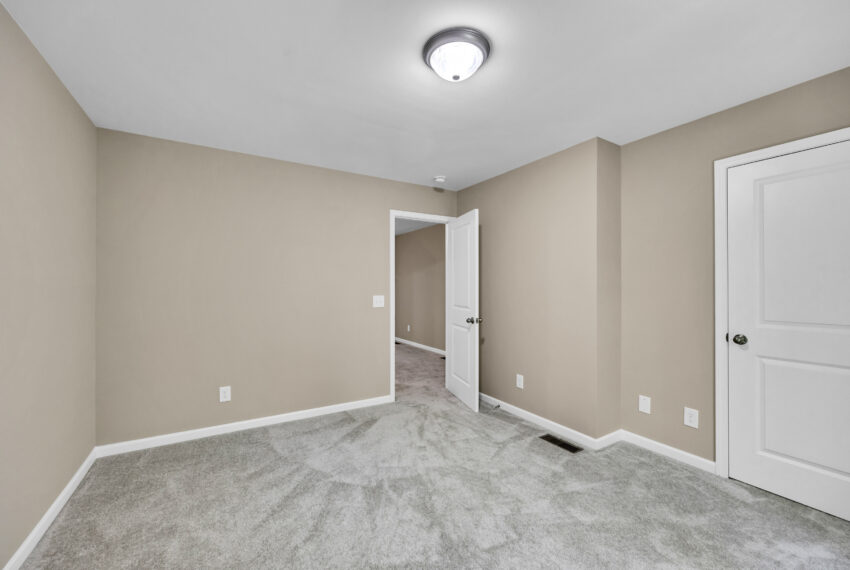 2869 Hearthwood Road-27