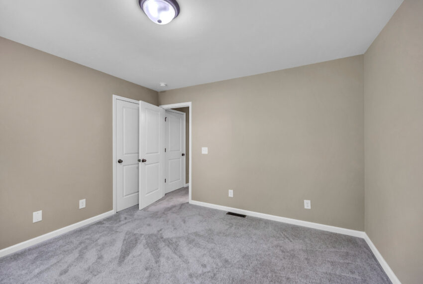 2869 Hearthwood Road-29