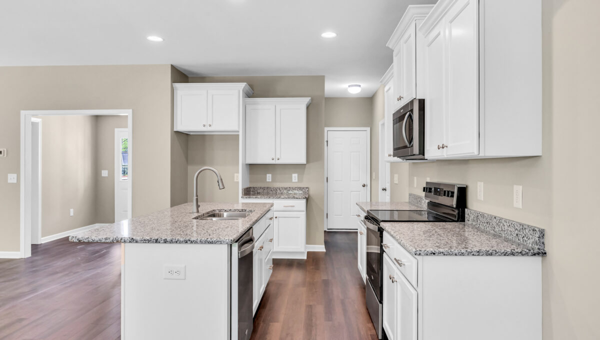 2983 Wesley Farm Lane-11