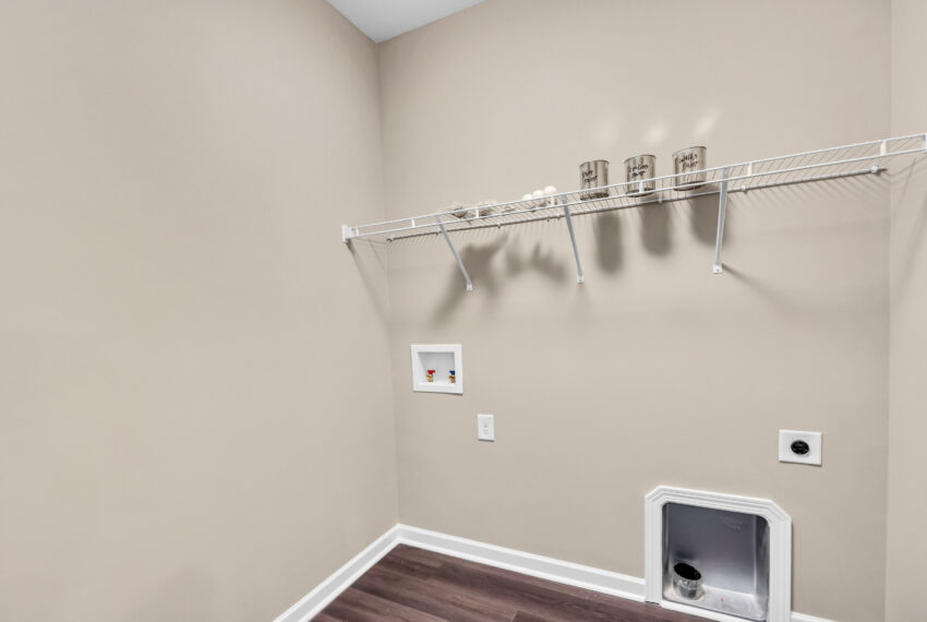 2983 Wesley Farm Lane-19