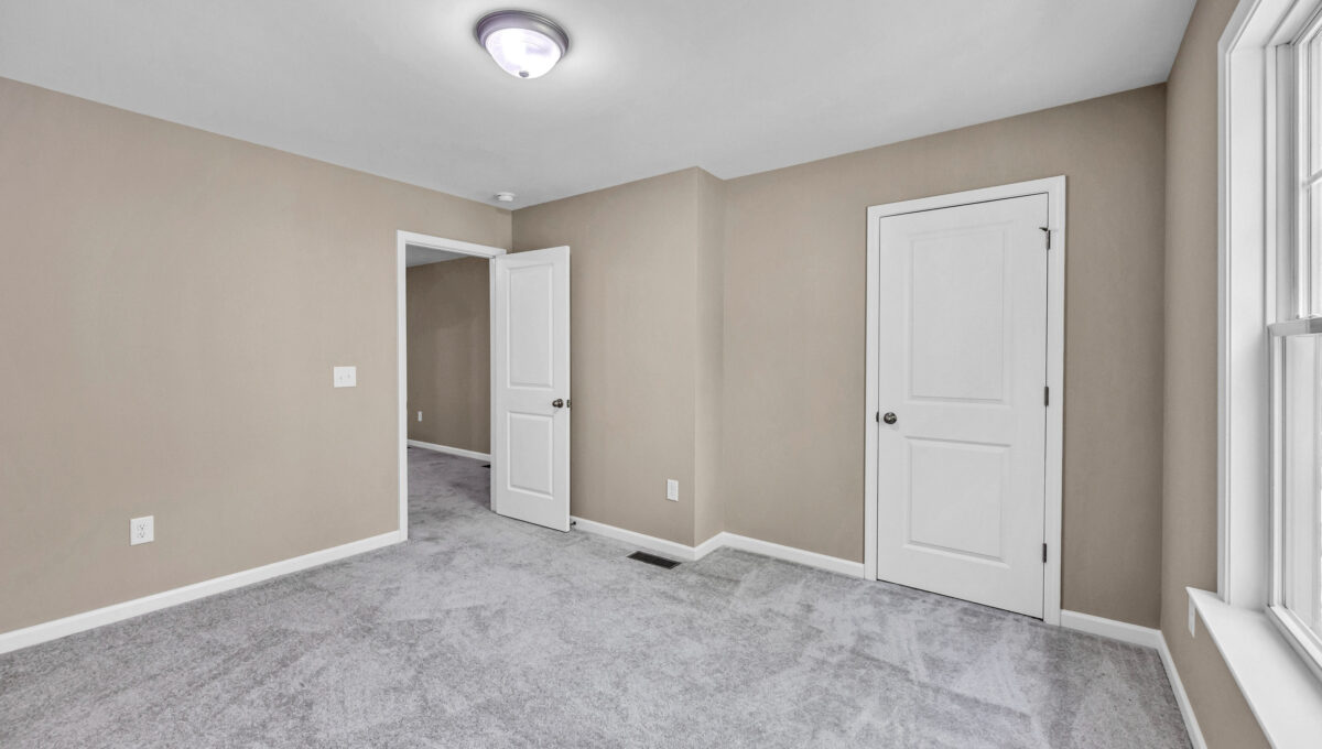 2983 Wesley Farm Lane-25