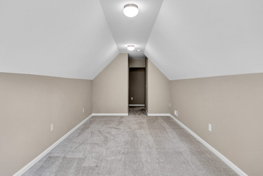 2983 Wesley Farm Lane-31