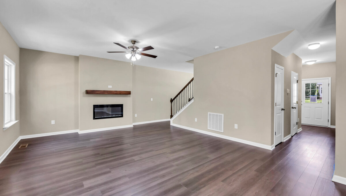 3013 Wesley Farm Lane-13