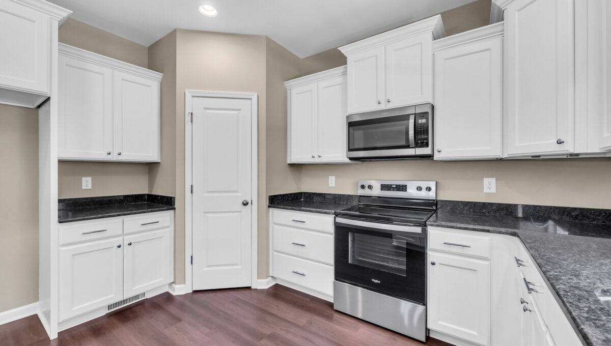 3013 Wesley Farm Lane-16