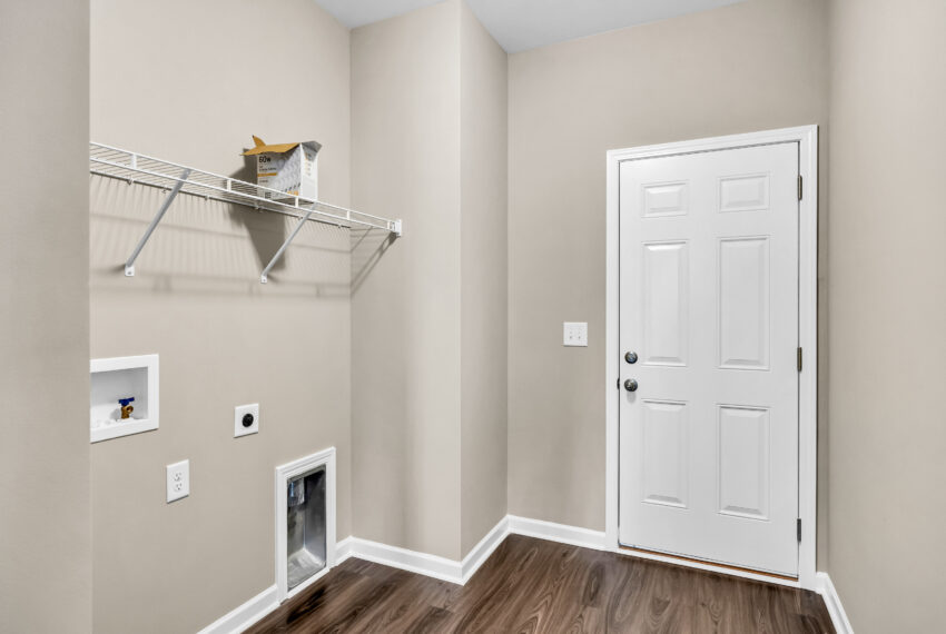 3027 Wesley Farm Lane-18