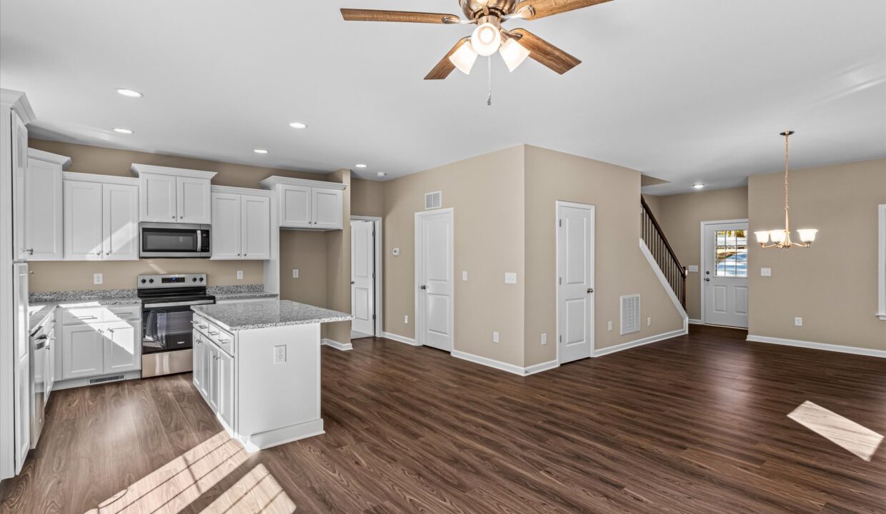 10-6049 Frye Bridge Road Kitchen 1