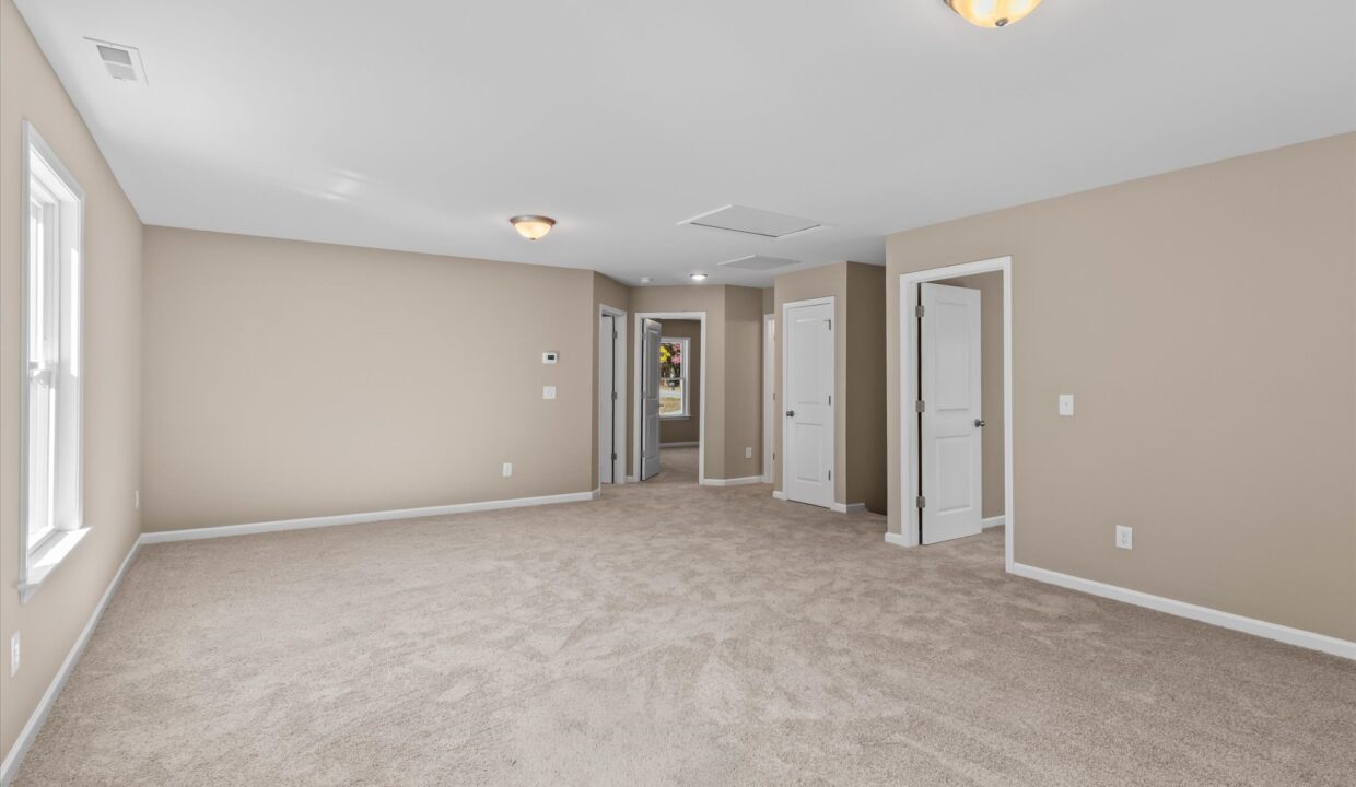 20-6049 Frye Bridge Road Family Room 3