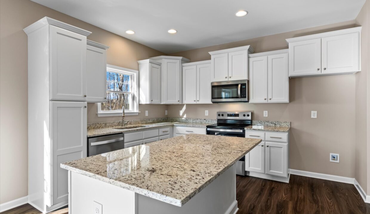 14-6061 Frye Bridge Road Kitchen 1