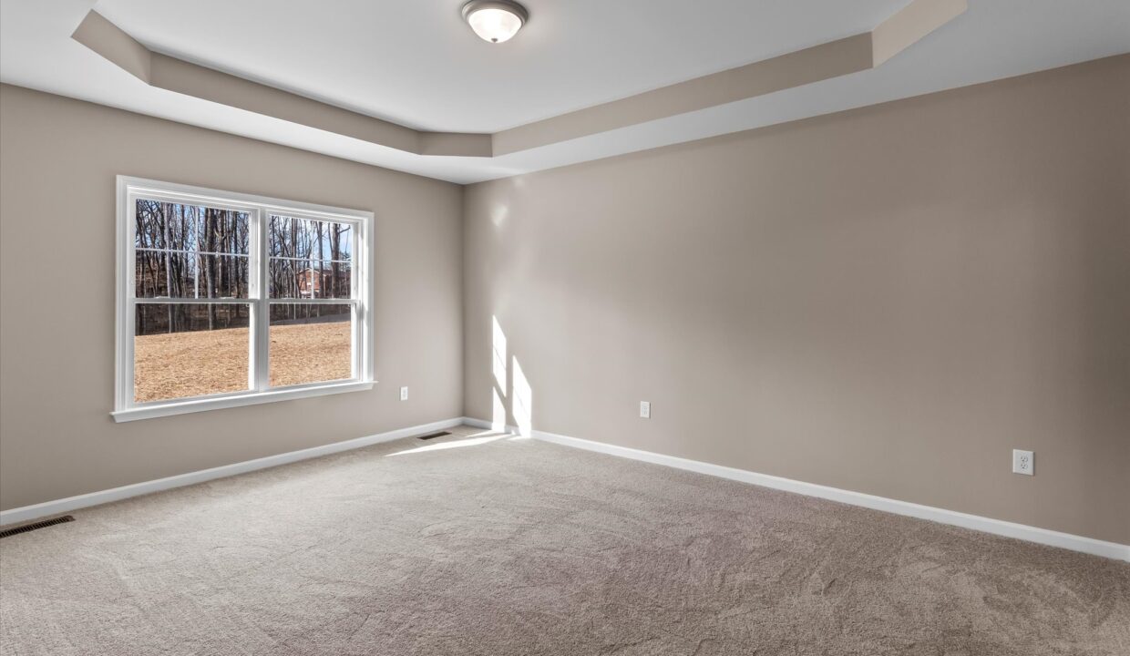 18-6061 Frye Bridge Road Primary Bedroom 1