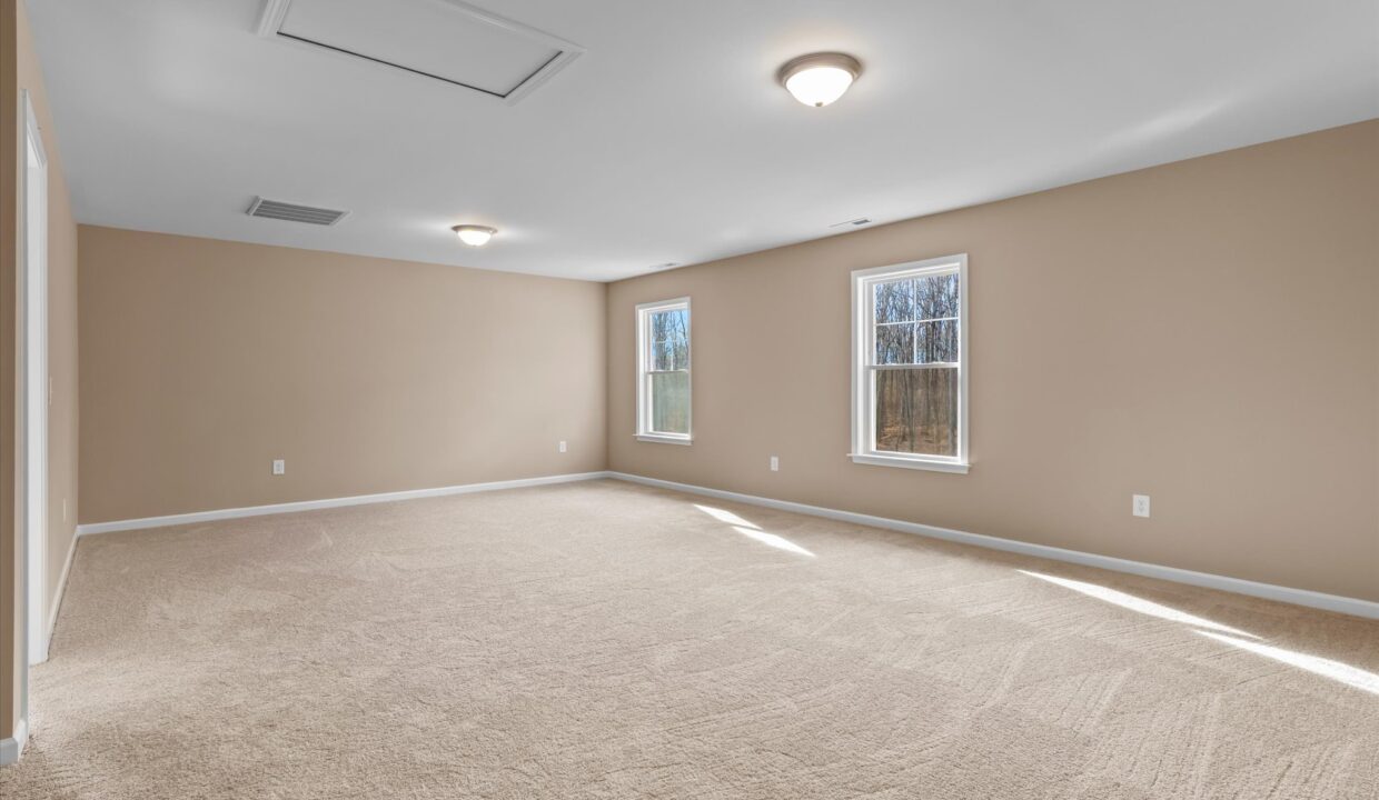 28-6061 Frye Bridge Road Family Room 1