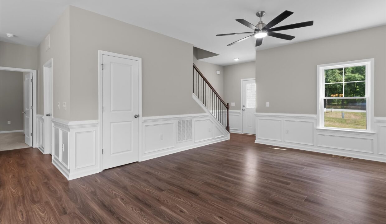 Updated 08-6061 Frye Bridge Road Updated Great Room 2