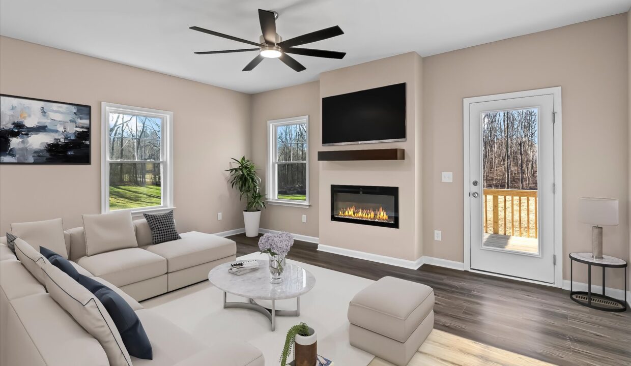 10-6055 Frye Bridge Road Family Room 4