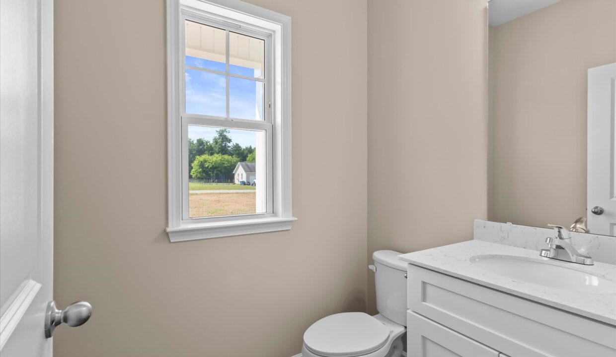 05-6803 McPherson Clay Road Half Bath