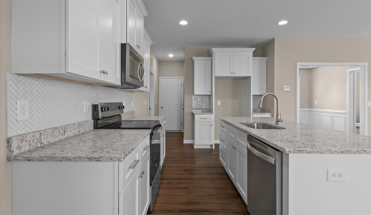 13-6803 McPherson Clay Road Kitchen 2