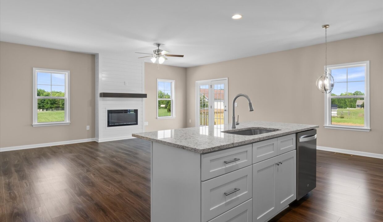 14-6803 McPherson Clay Road Kitchen 3