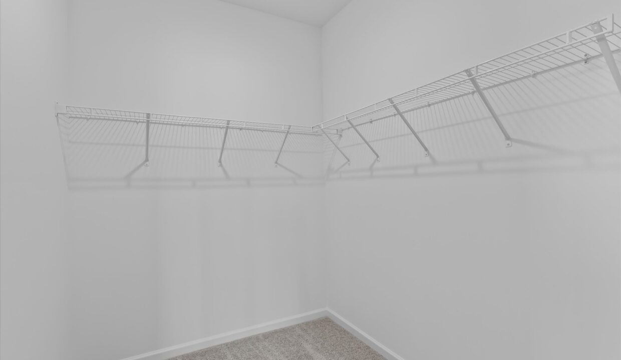 22-6803 McPherson Clay Road Primary Bedroom Closet